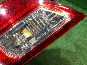Piloto del portón trasero левый SUBARU LEGACY OEM 84912AJ240 BR9 2011