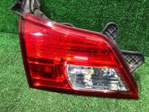 Piloto del portón trasero левый SUBARU LEGACY OEM 84912AJ240 BR9 2011