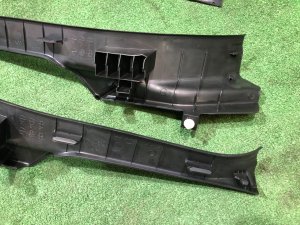 คิ้วชายบันได SUBARU LEGACY OEM 94060AJ040VH, 94060AJ071, 94061AJ020, 94061AJ030 BR9 2011 White Pearl 37J