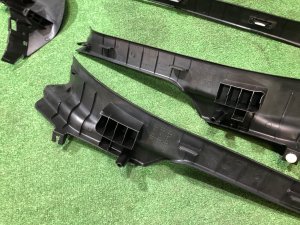 คิ้วชายบันได SUBARU LEGACY OEM 94060AJ040VH, 94060AJ071, 94061AJ020, 94061AJ030 BR9 2011 White Pearl 37J