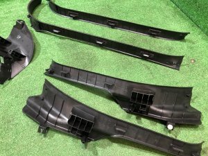 คิ้วชายบันได SUBARU LEGACY OEM 94060AJ040VH, 94060AJ071, 94061AJ020, 94061AJ030 BR9 2011 White Pearl 37J