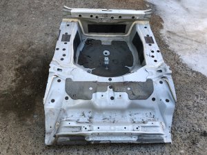 备胎槽 SUBARU LEGACY OEM 52122YC0529P, 52401AJ0209P, 52150YC2109P, 52150YC2209P BMG 2013 White Pearl 37J