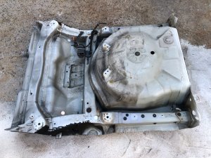 备胎槽 SUBARU LEGACY OEM 52122YC0529P, 52401AJ0209P, 52150YC2109P, 52150YC2209P BMG 2013 White Pearl 37J