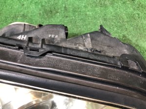 右ヘッドライト SUBARU LEGACY OEM 84001AG340 BP5 2007