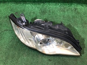 右ヘッドライト SUBARU LEGACY OEM 84001AG340 BP5 2007