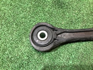 Soporte de la caja de cambios automática SUBARU WRX STI OEM 41040FE000 VAB 2015 EJ20Y MT6