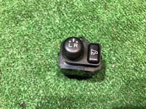 กล่องควบคุมกระจกมองข้าง DAIHATSU TANTO OEM 84820B2440 LA600S 2017 KF