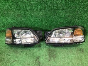 Headlights ксенон 84001AE281, 84001AE291 SUBARU LANCASTER