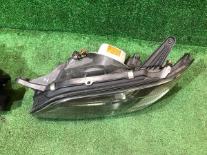 Faróis ксенон SUBARU LANCASTER OEM 84001AE281, 84001AE291 BHE 2000