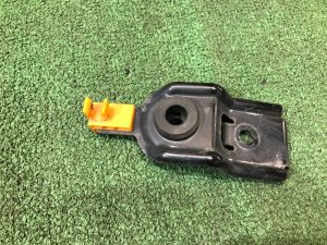 Hood prop rod clip 57255AE010 SUBARU LANCASTER