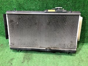 发动机水箱 SUBARU LANCASTER OEM 45111AE060, 45131AE010, 73310AE010 BHE 2000 EZ30