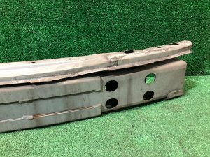 Refuerzo del parachoques delantero SUBARU LANCASTER OEM 57711AE150 BHE 2000