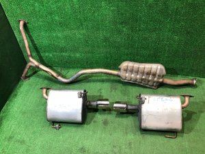 หม้อพักไอเสีย И средняя часть 44300AJ090, 44300AJ080, 44200YC010 SUBARU EXIGA