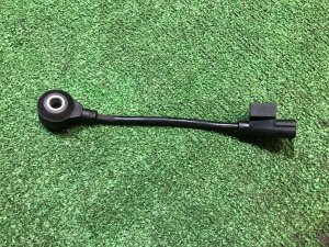 Knock sensor 22060AA140 SUBARU EXIGA