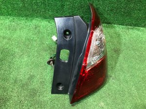 Стоп правый SUBARU EXIGA OEM 84912YC020 YA5 2009