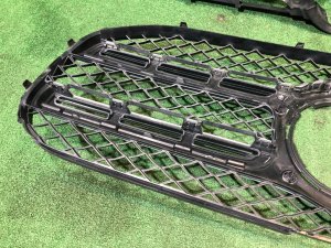 Radiator grille MERCEDES-BENZ GLS-CLASS X167 OEM A1678881100 X167