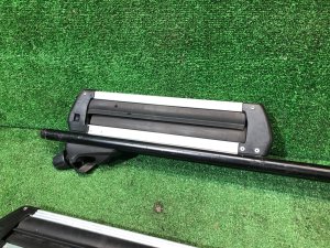 Поперечины + крепления лыж Terzo PIAA TOYOTA LAND CRUISER OEM 08371-00230 J100