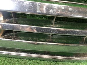 Rejilla del radiador TOYOTA LAND CRUISER 100 OEM 53111-60340 J100