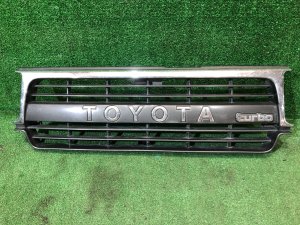 Решетка радиатора LAND CRUISER 80 до рест 1990-1994г 53111-60060, 53111-60100 TOYOTA LAND CRUISER