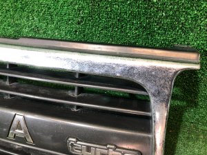 Решетка радиатора LAND CRUISER 80 до рест 1990-1994г TOYOTA LAND CRUISER OEM 53111-60060, 53111-60100 J80