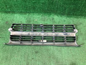 Решетка радиатора LAND CRUISER 80 до рест 1990-1994г TOYOTA LAND CRUISER OEM 53111-60060, 53111-60100 J80