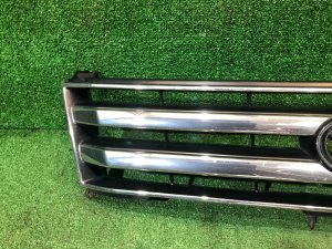 中网 2й рестайлинг 2005-2007г TOYOTA LAND CRUISER OEM 53101-60260, 53101-60967 J100