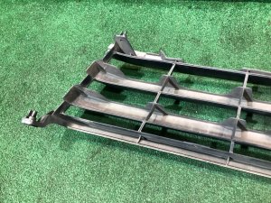 中网 2й рестайлинг 2005-2007г TOYOTA LAND CRUISER OEM 53101-60260, 53101-60967 J100