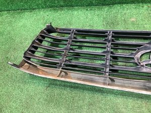 中网 до рест/1й рестайлинг 1998-2005г TOYOTA LAND CRUISER 100 OEM 53111-60350, 531016020 J100