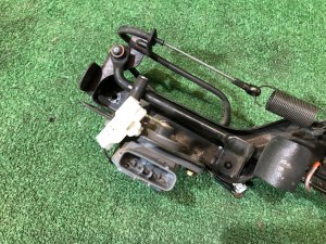 Pedal do acelerador TLC 100/HDJ101 1HD-FTE TOYOTA LAND CRUISER OEM 78010-60010, 89281-44010 J101