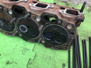 Cabeça do motor esquerda с коромыслом! ISUZU GIGA OEM 1-11110-833-0 CXZ82K1D 2007 12PE1