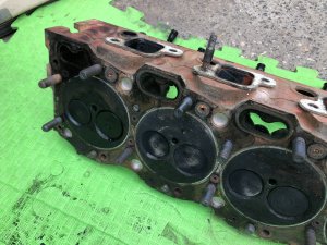 Cabeça do motor esquerda с коромыслом! ISUZU GIGA OEM 1-11110-833-0 CXZ82K1D 2007 12PE1