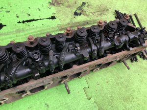 Culata derecha с коромыслом! ISUZU GIGA OEM 1-11110-834-0 CXZ82K1D 2007 12PE1