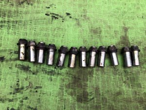 หัวฉีด +стаканы ISUZU GIGA OEM 1-15300-406-0, 105118-8090 CXZ82K1D 2007 12PE1