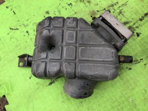ลิ้นปีกผีเสื้อ с резонатором ISUZU GIGA OEM 1-14210-184-1, 1-14230-143-0, 1-14230-152-0 CXZ82K1D 2007 12PE1