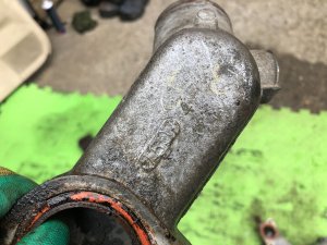 Патрубок системы охлаждения ISUZU GIGA OEM 1-14228-143-0 CXZ82K1D 2007