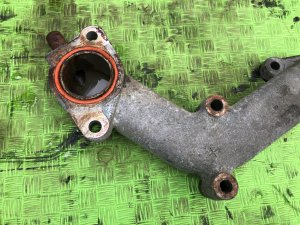 Патрубок системы охлаждения ISUZU GIGA OEM 1-13116-113-0 CXZ82K1D 2007