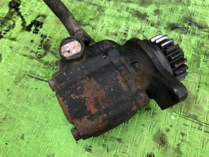 パワステポンプ ISUZU GIGA OEM 1-19500-512-0, 1-19500-561-2 CXZ82K1D 2007 12PE1