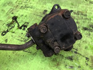 パワステポンプ ISUZU GIGA OEM 1-19500-512-0, 1-19500-561-2 CXZ82K1D 2007 12PE1