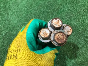 Parafusos da travessa dianteira SUBARU EXIGA OEM 901000304 YA5 2009