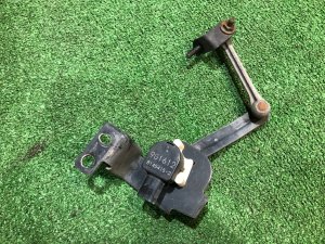 Front headlight leveling sensor SUBARU EXIGA OEM 84021AG000 YA5 2009