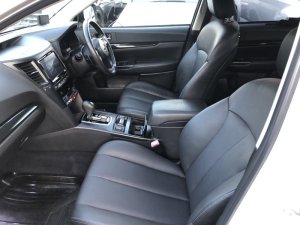 SUBARU LEGACY BMG 2013